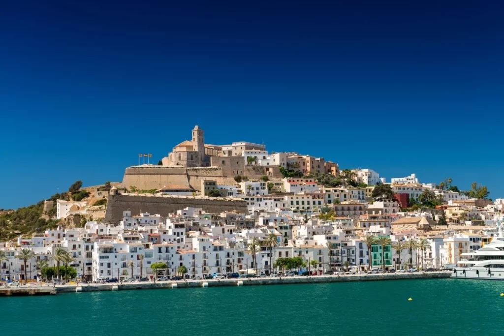 IBIZA VILLE EVJF 