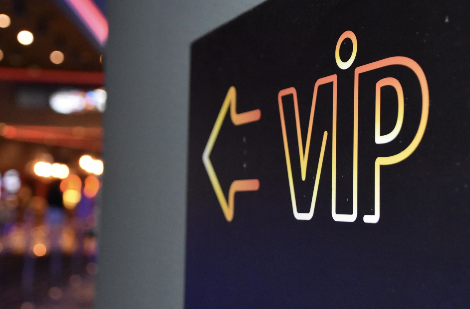 comment reserver une table VIP en discotheque à barcelone